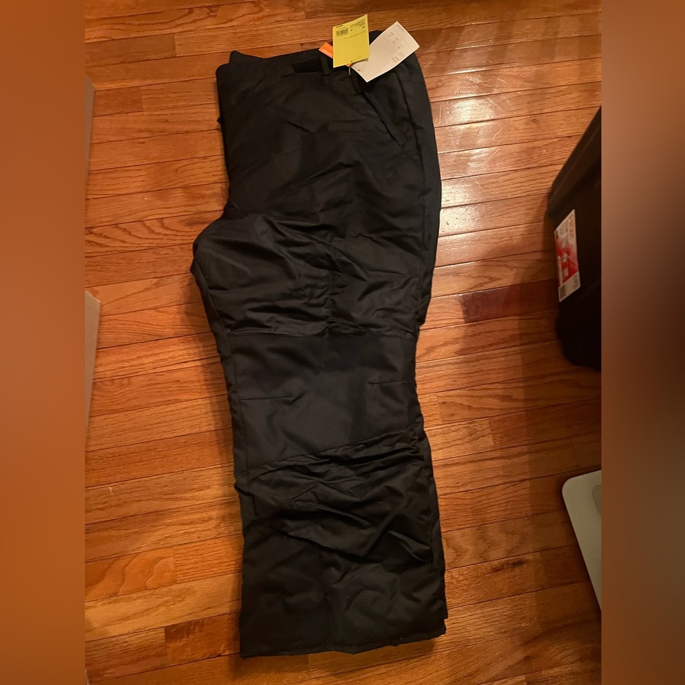 NWT Women’s Plus Size Ski/Snow Pants - 4X